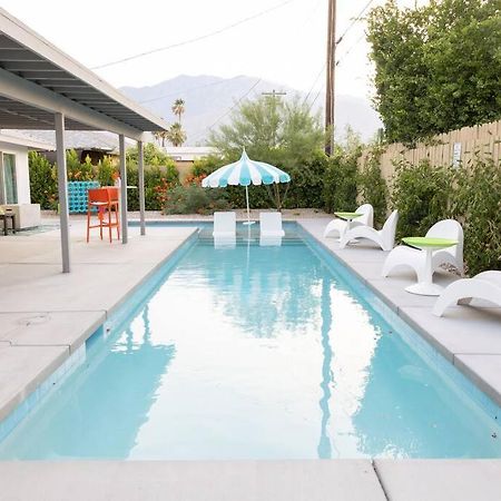 Casa Palmina An Mcm Oasis Villa Palm Springs Exteriör bild